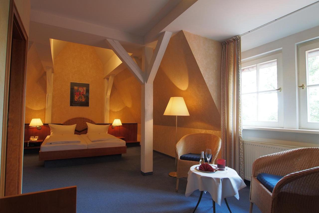 Hotel Schlossvilla Derenburg Номер фото