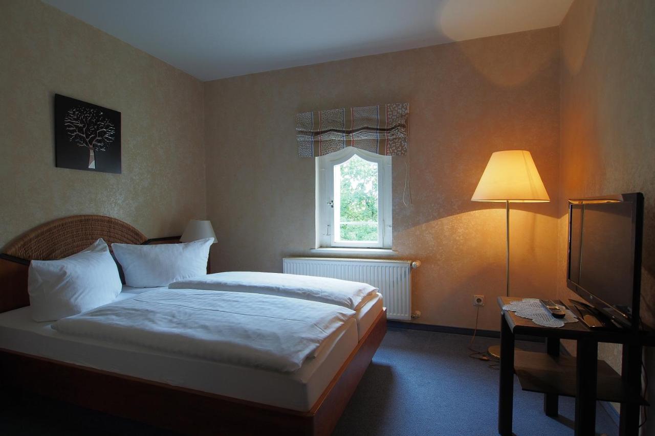 Hotel Schlossvilla Derenburg Номер фото