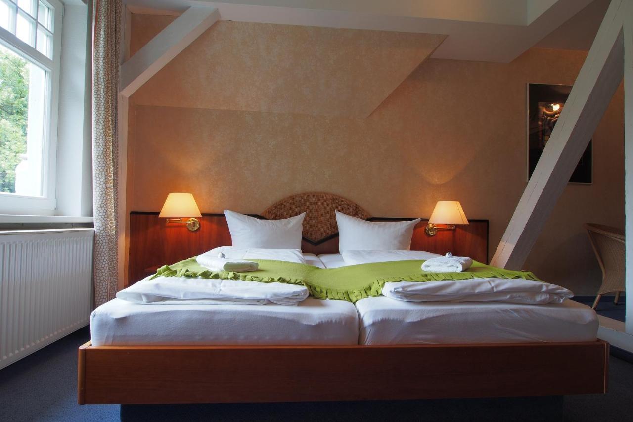 Hotel Schlossvilla Derenburg Номер фото